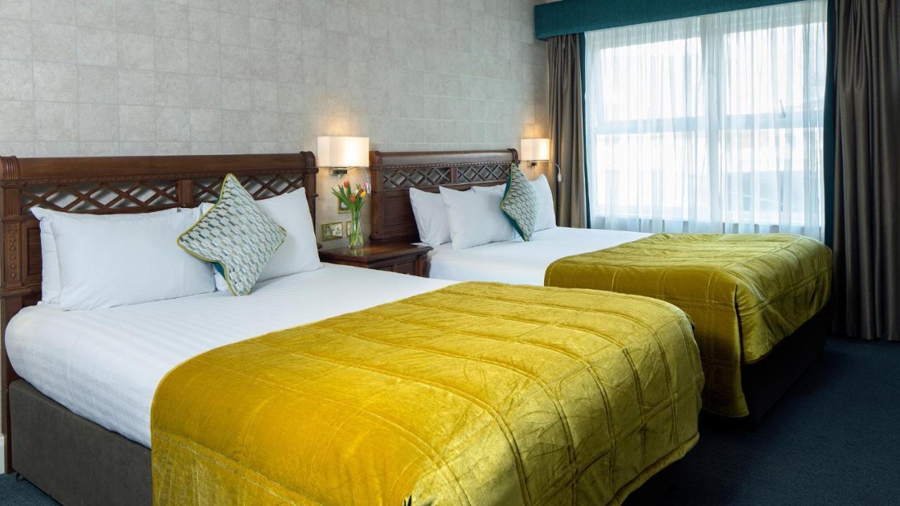 Lawlors Hotel Naas Exterior photo