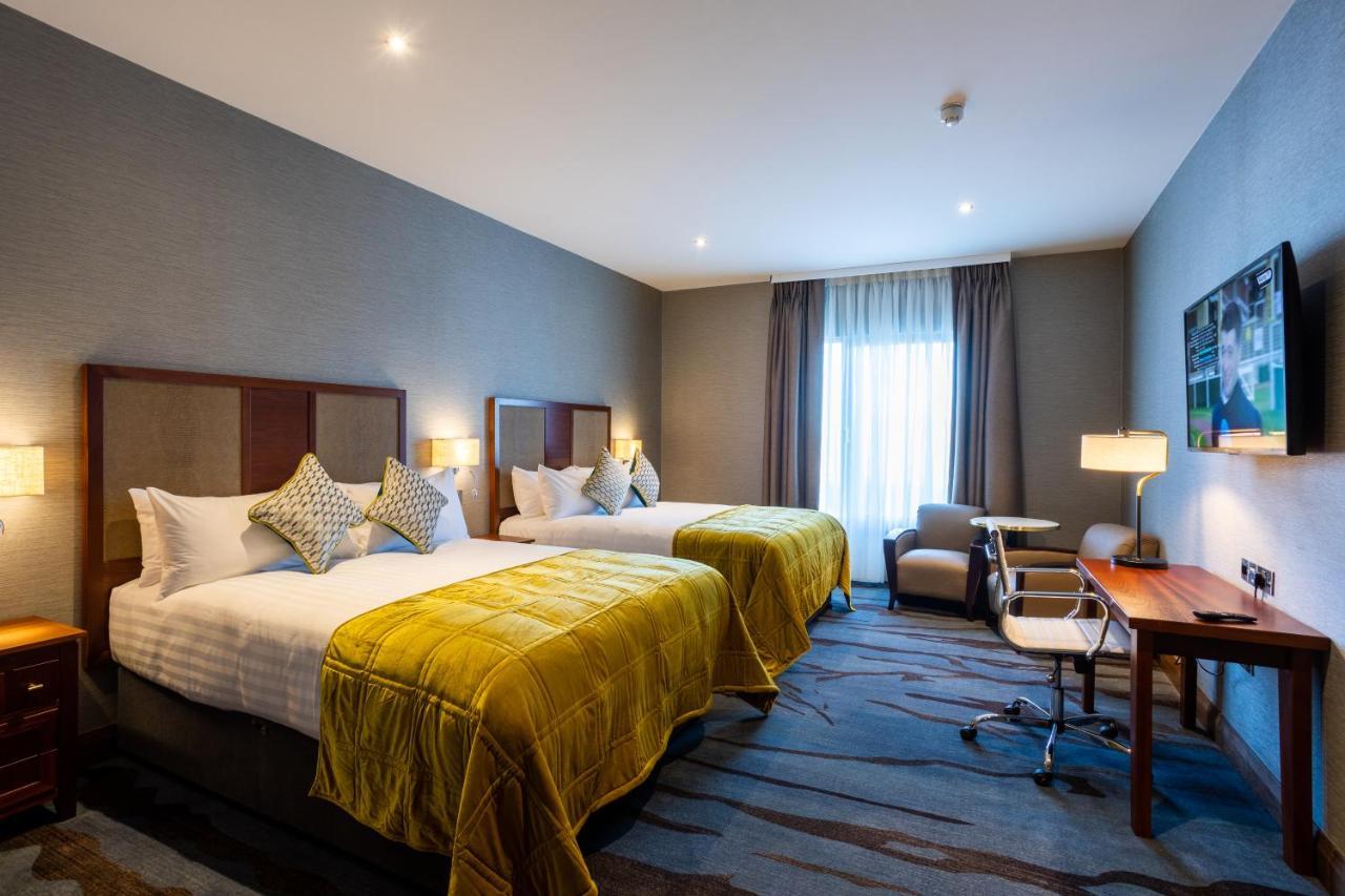 Lawlors Hotel Naas Exterior photo