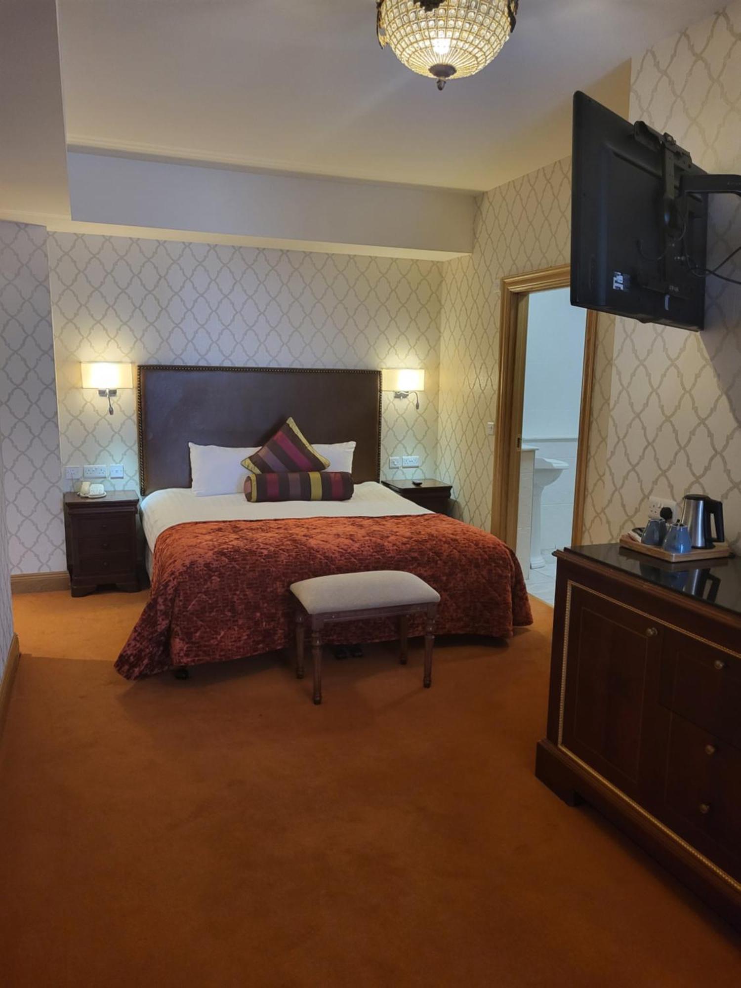 Lawlors Hotel Naas Exterior photo